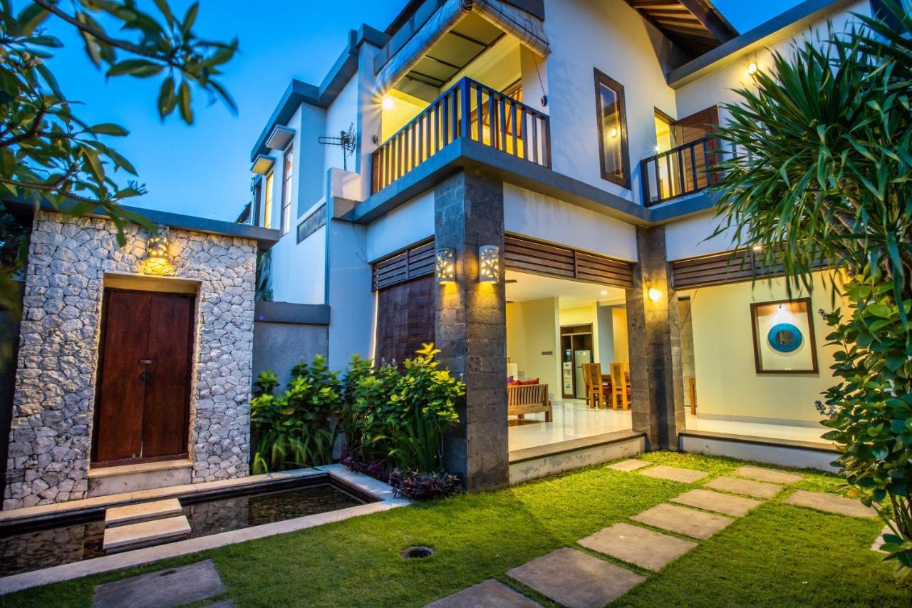 Villa Nadya Seminyak Exterior foto
